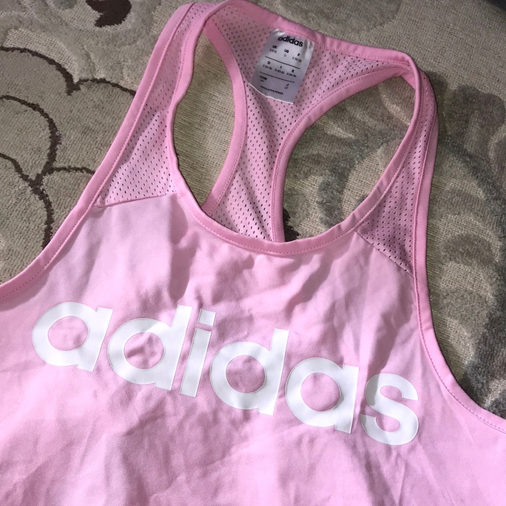 Workout tank top